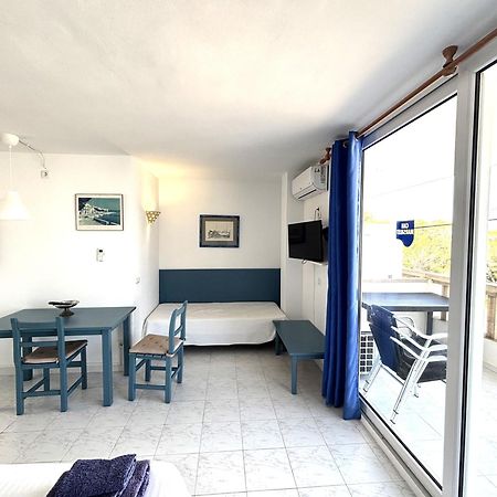 פורטוקולום Apartamentos Can Marsalet מראה חיצוני תמונה