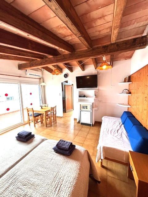 פורטוקולום Apartamentos Can Marsalet מראה חיצוני תמונה